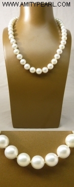 Shell pearl necklace - 10mm white round.JPG